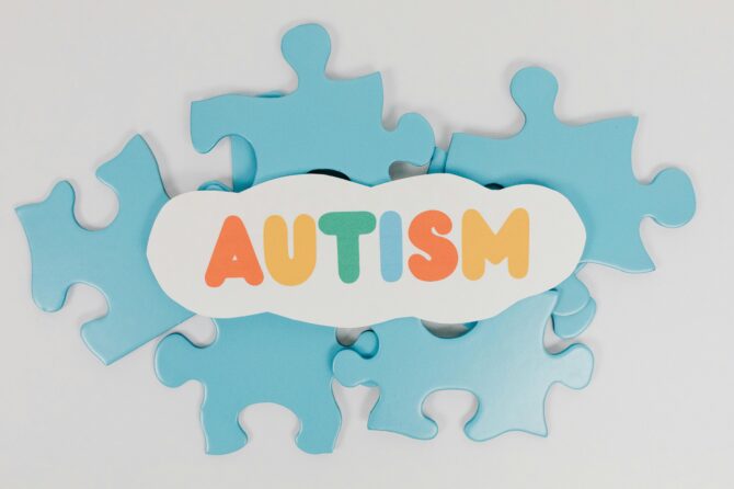 Spektrum autyzmu - objawy, diagnoza, wsparcie